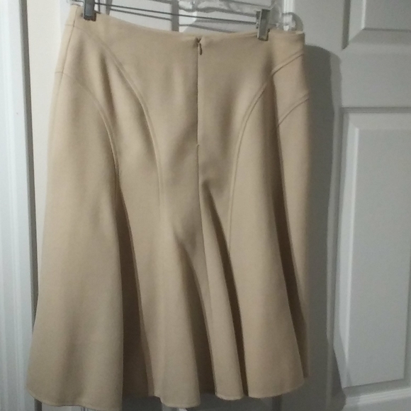 Skirt - Picture 3 of 3
